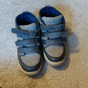 Boys boots